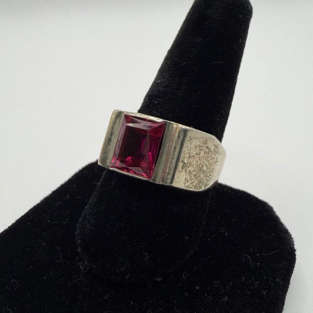 925 Sterling Silver Princess Cut Red Stone Signet Ring Size 9.5 Vintage